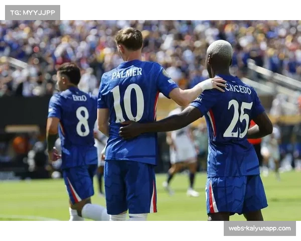 本菲卡对阵吉马良斯一役，下半场调整见效连入三球